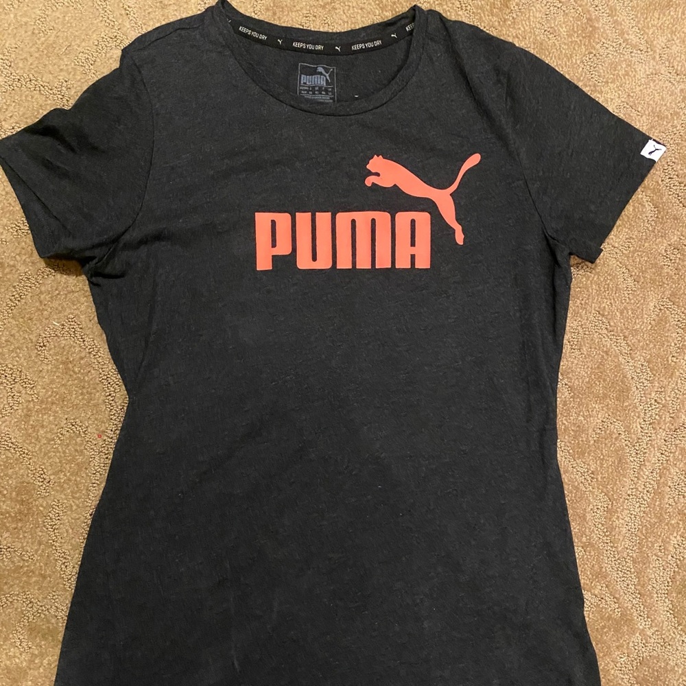 Puma Women's Essentials Tee Dark Grey Medium-NWOT